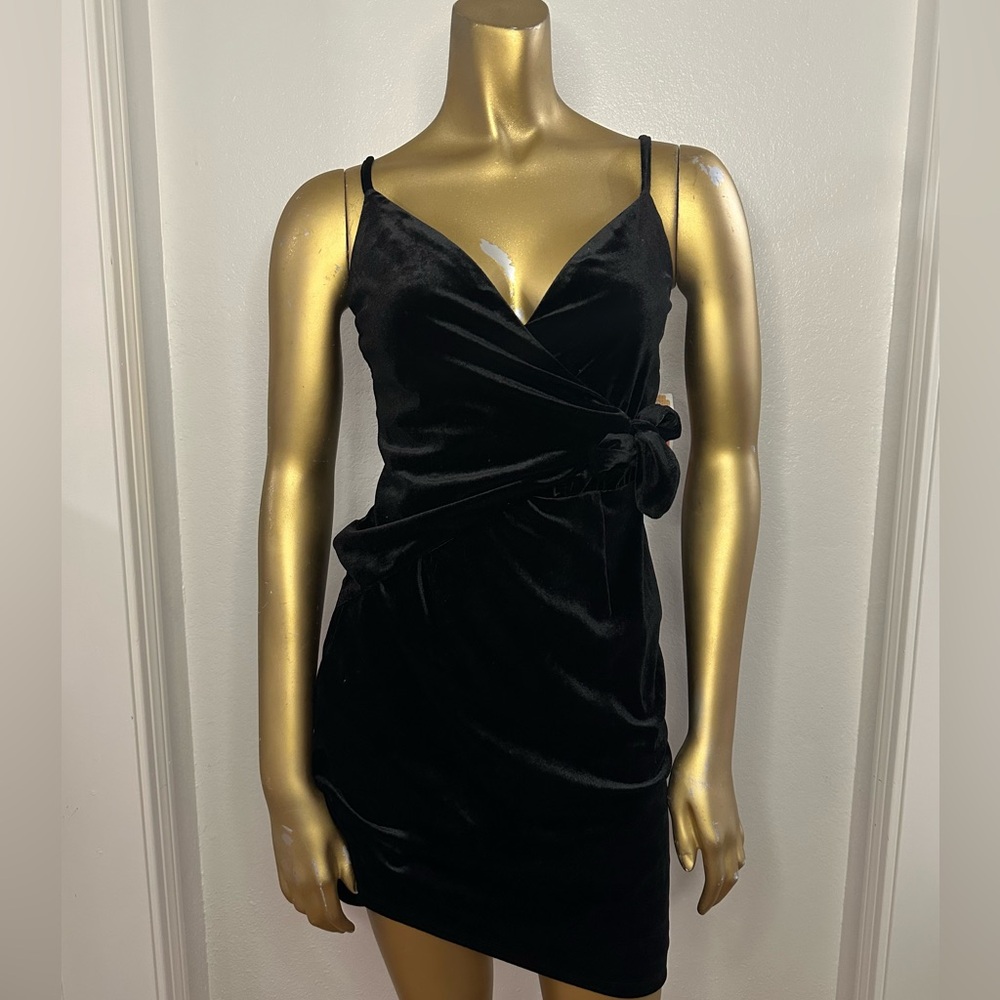 NWT Gianni Bini Suede BodyCon Spaghetti Strap Cross Wrap V-Neck Tie Knot Dress